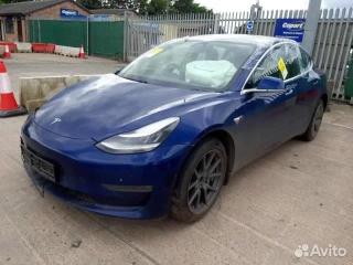 Tesla Model 3 1 поколение 2017 - 2021